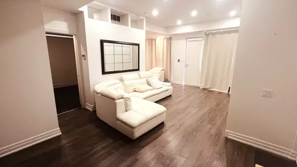 Toronto C06, ON M3H 2S8,722 Sheppard AVE W #4