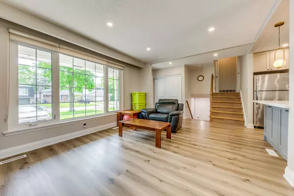 Oakville, ON L6H 1G3,69 Culham ST
