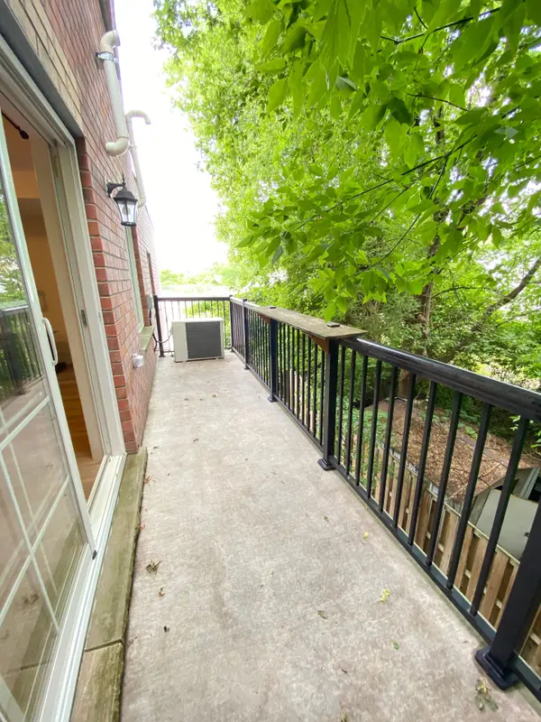 93 Gage AVE #1, Kitchener, ON N2G 0A8
