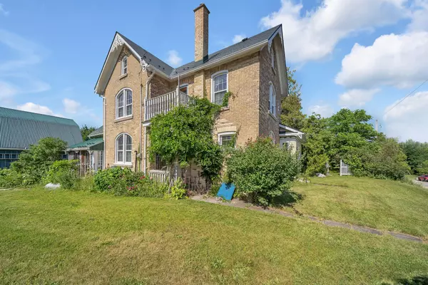 West Grey, ON N0G 1R0,402 LAMBTON ST E