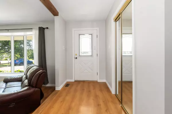 North Dundas, ON K0A 1R0,13800 County 13 RD