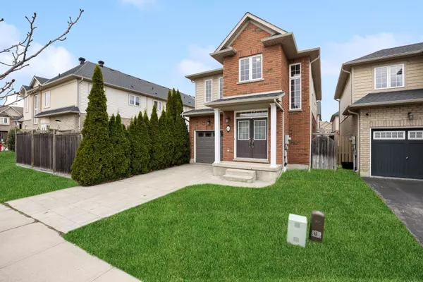 Hamilton, ON L8E 0C3,165 Palacebeach TRL