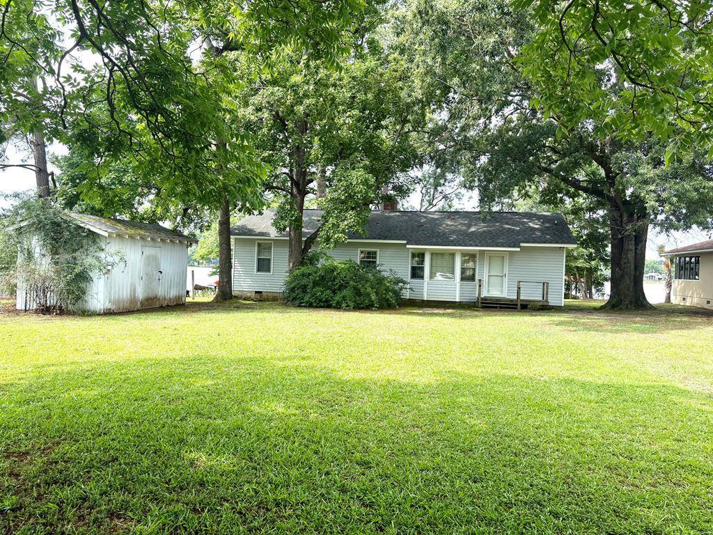Summerton, SC 29148,1269 TAW CAW DR