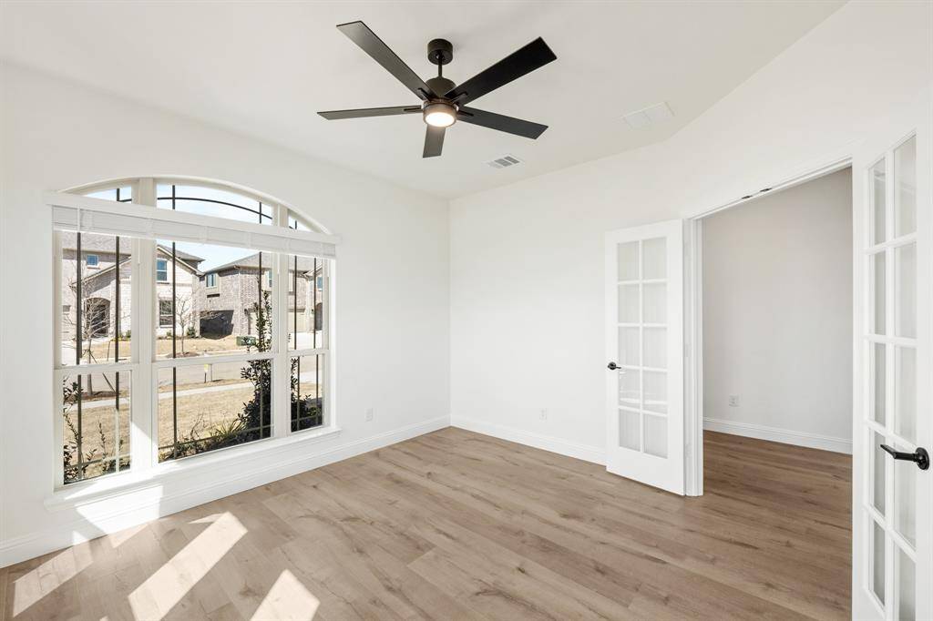 Aubrey, TX 76227,1545 Laurel Avenue