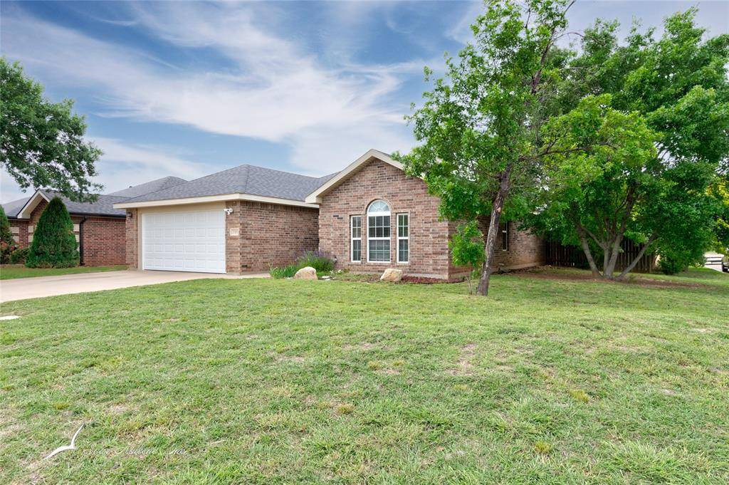 Abilene, TX 79602,390 Sugarberry Avenue