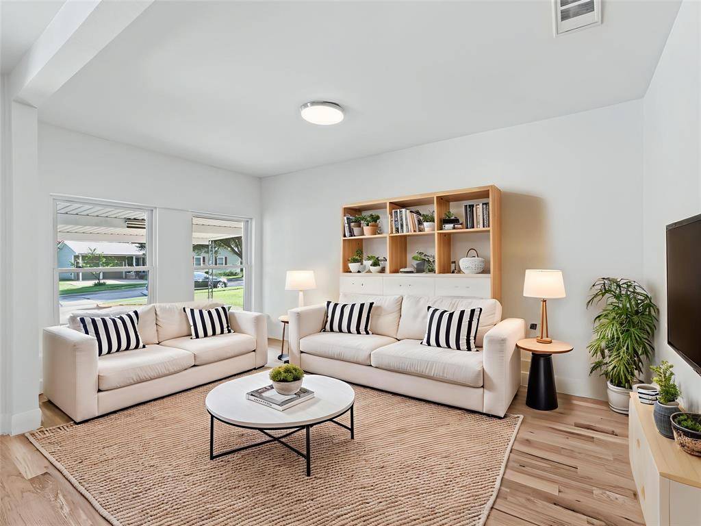Farmers Branch, TX 75234,13937 Charcoal Lane