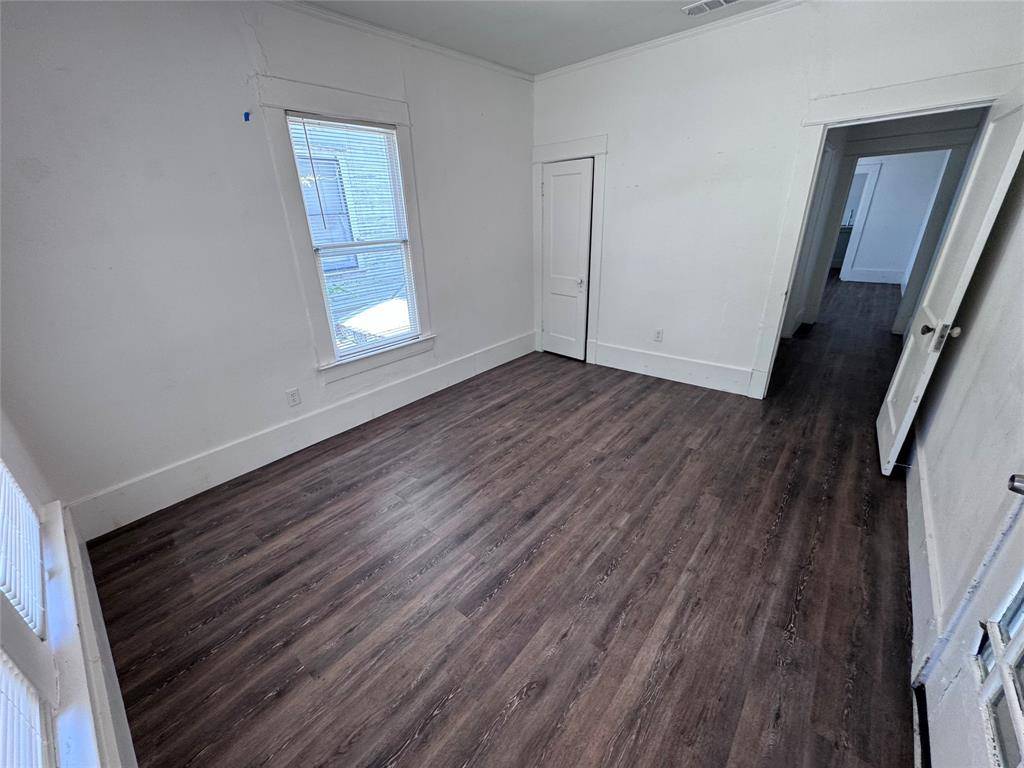 Dallas, TX 75214,5617 Victor Street