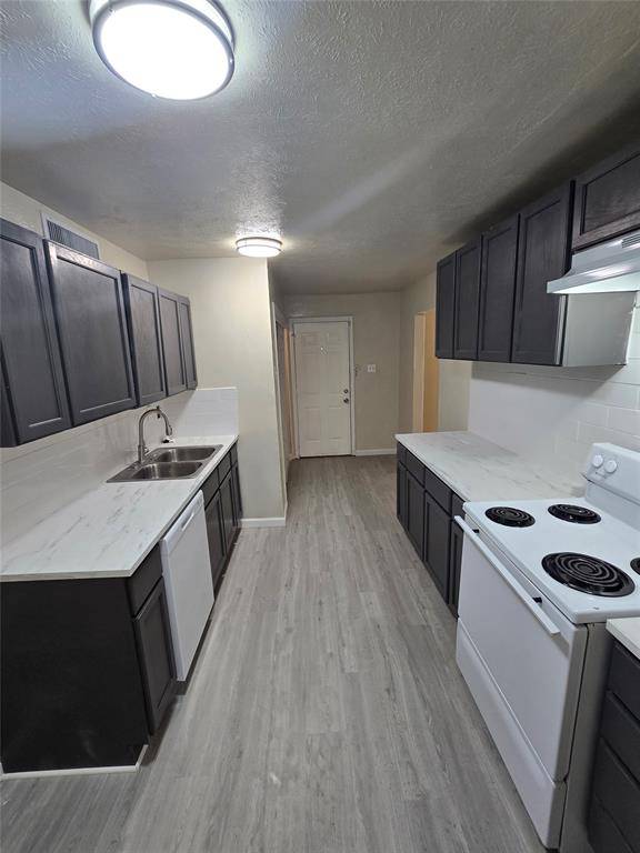 Dallas, TX 75249,7130 Hedge Drive