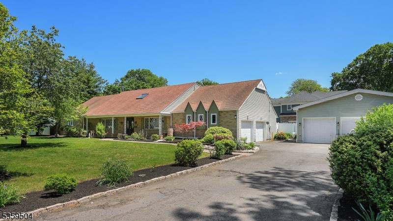 Bound Brook Boro, NJ 08805,700 Schoolhouse Ln