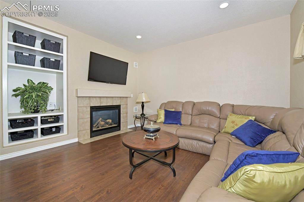 Colorado Springs, CO 80916,5137 Mountain Air CIR