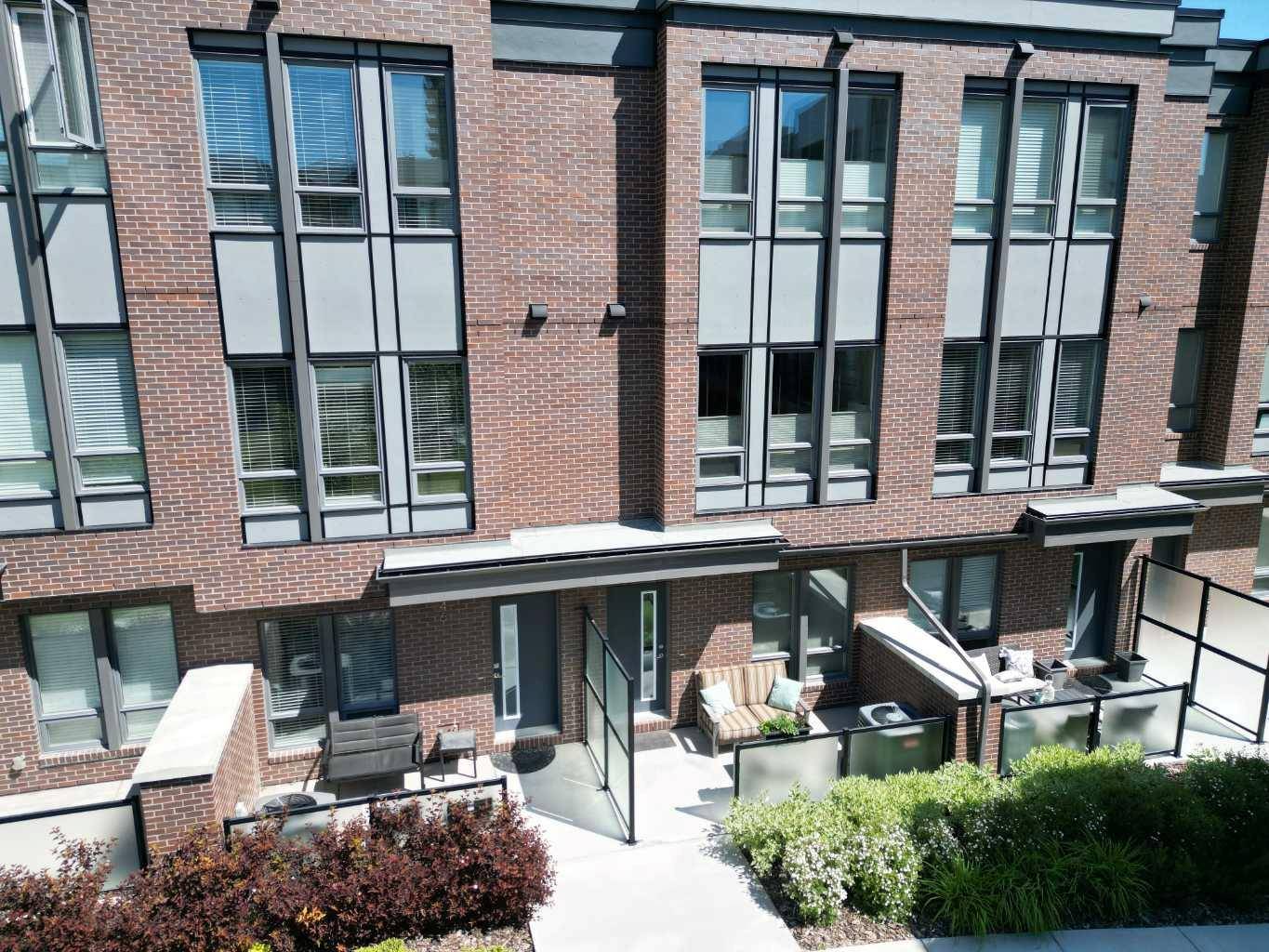 44 Norford Common Northwest, Calgary, AB T3B6G6