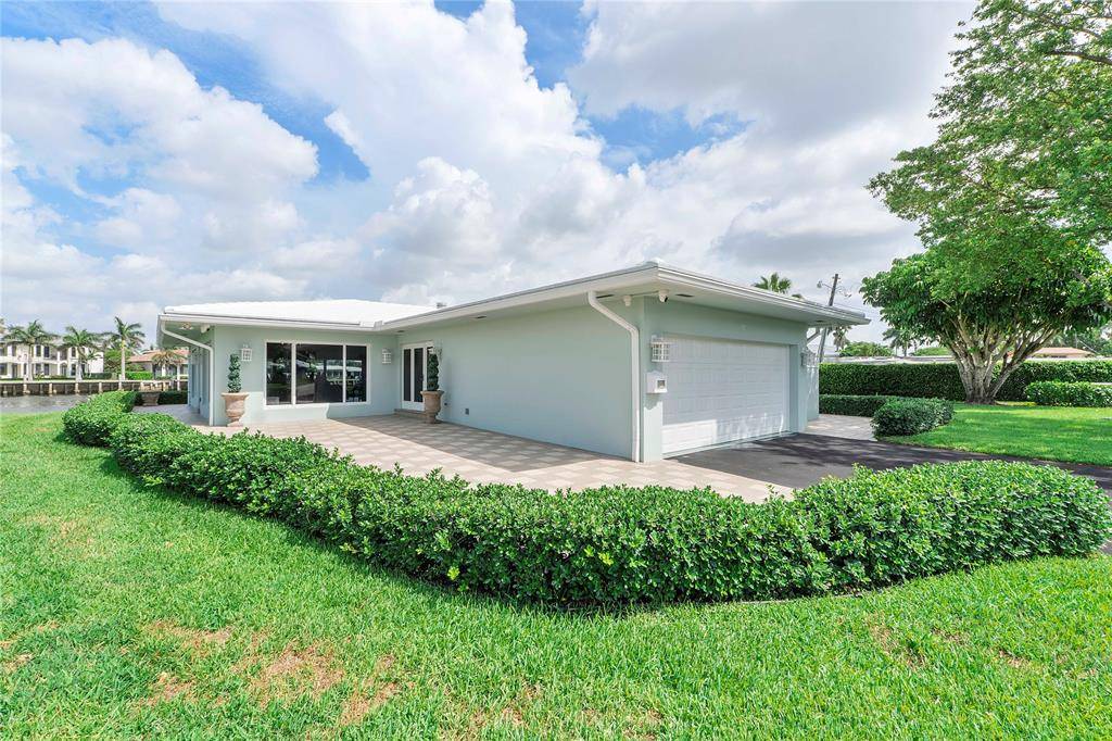 Lauderdale By The Sea, FL 33062,1431 S Ocean Blvd #17