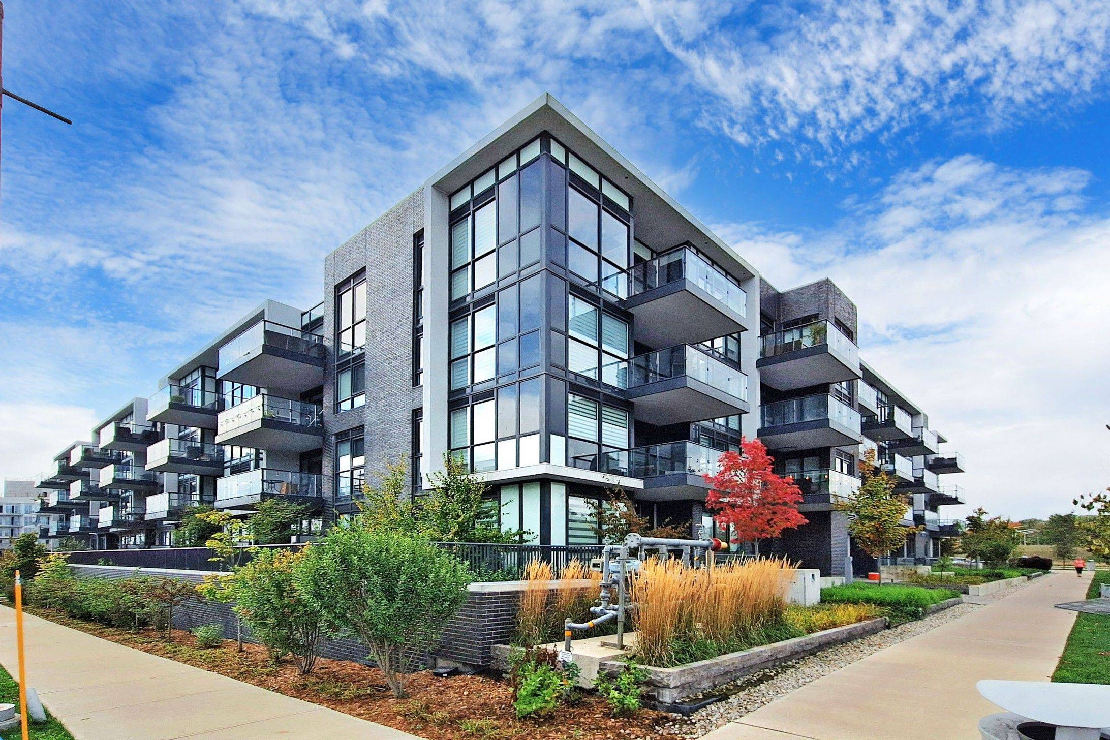 Innisfil, ON L9S 0N9,375 Sea Ray AVE #123