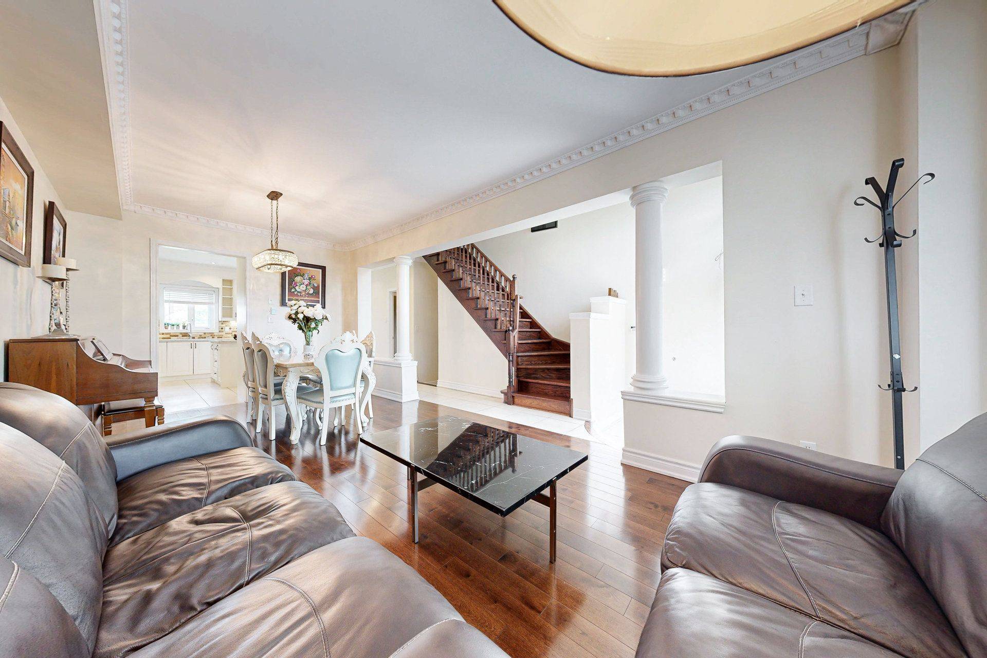 Vaughan, ON L4H 3K7,59 Rossi DR