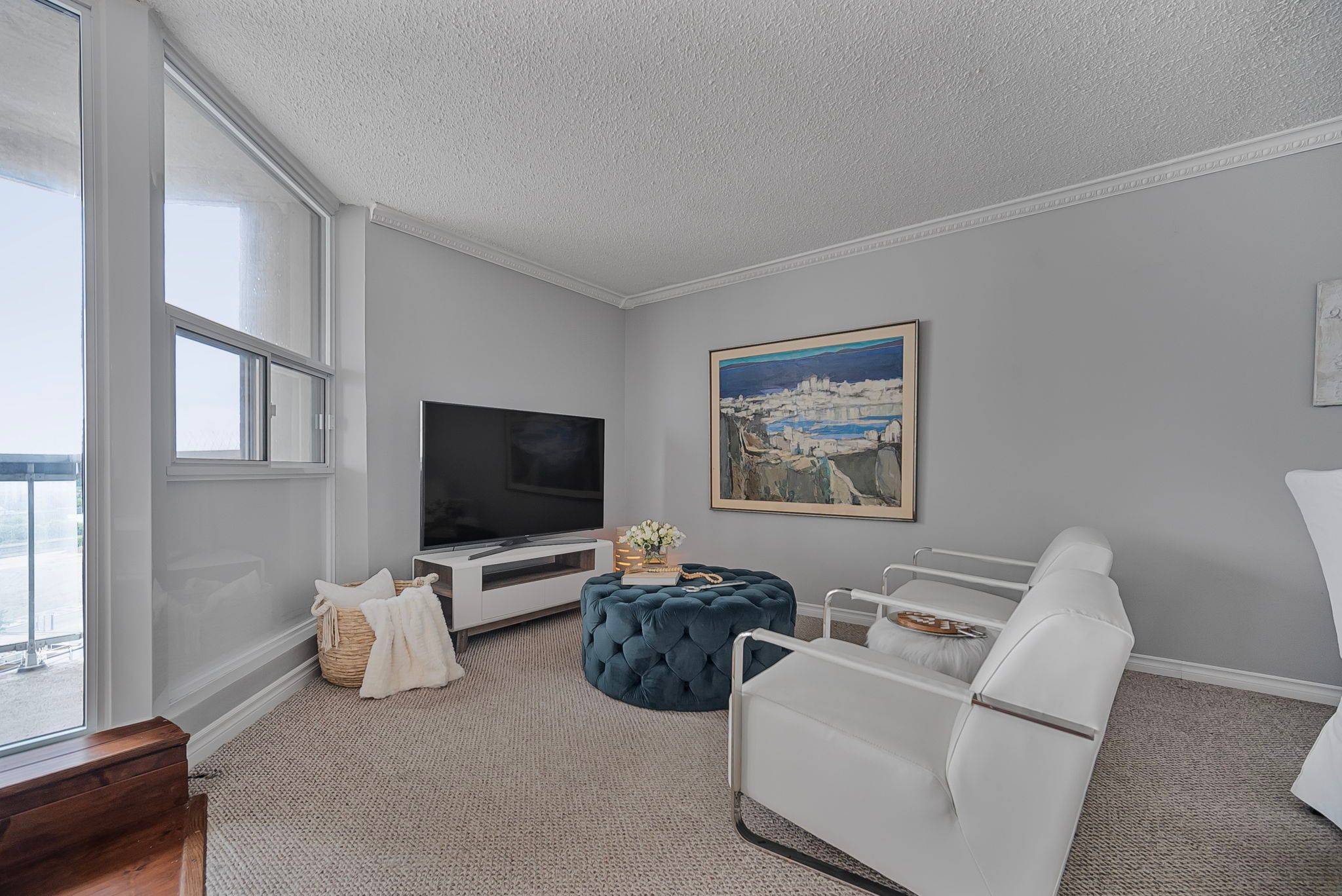 London East, ON N6B 3N3,363 Colborne ST #905