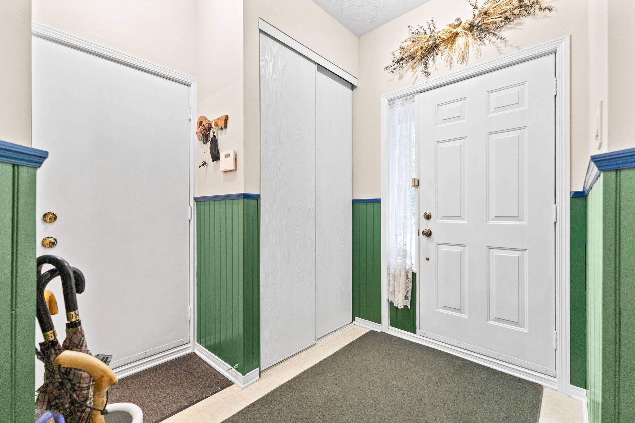 Barrhaven, ON K2G 6J4,176 Windhurst DR