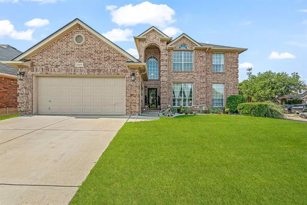 Fort Worth, TX 76131,2829 Flint Rock Drive