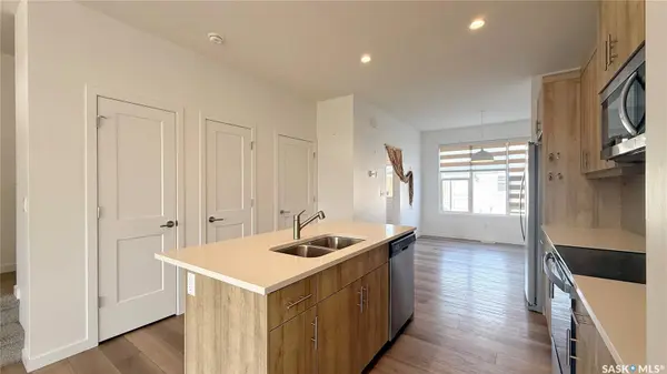 329 Brighton BOULEVARD, Saskatoon, SK S7V 0R5