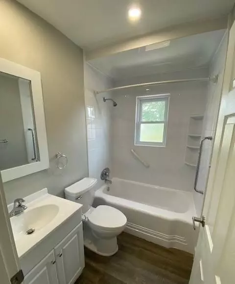 London East, ON N5W 4W2,317 Manitoba ST