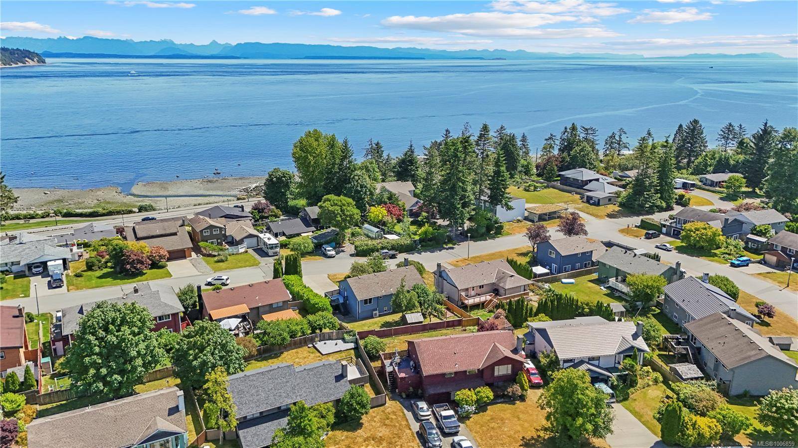 Campbell River, BC V9W 6L3,1686 Passage View Dr