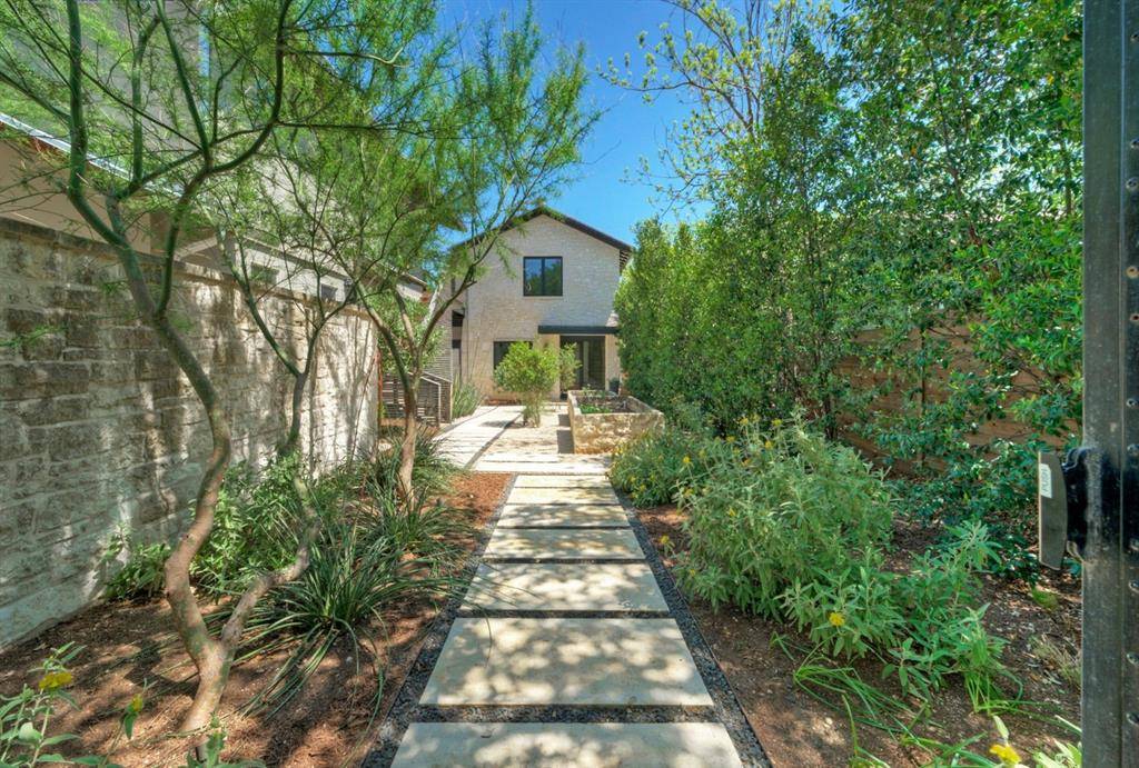 Austin, TX 78704,2309 S 4th Street