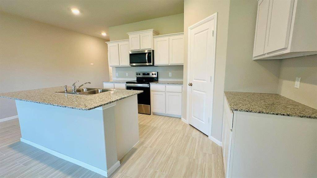 Cleburne, TX 76033,1628 MARSH Street