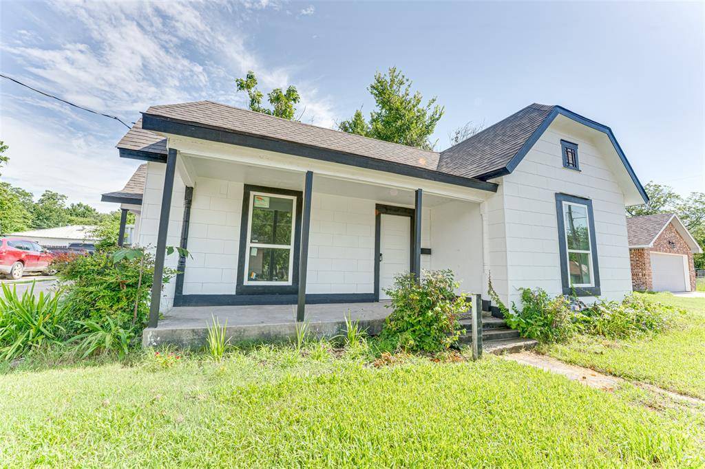 Greenville, TX 75401,1613 Jones Street