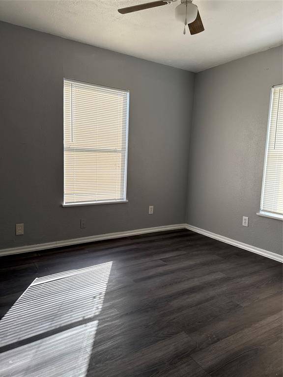Dallas, TX 75241,2507 Kahn Street