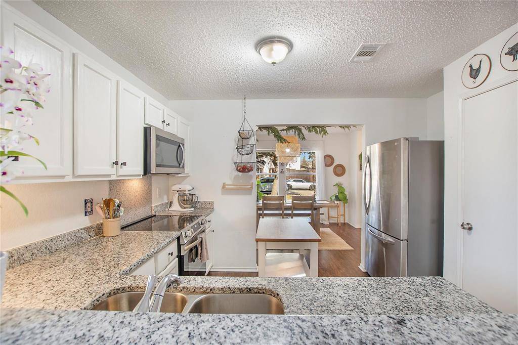 Mckinney, TX 75070,4401 Cedar Crest Drive