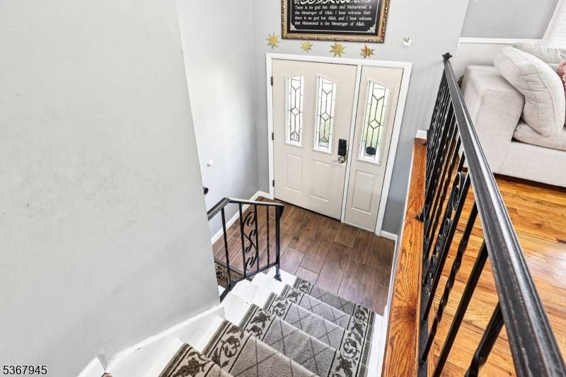 East Brunswick Twp., NJ 08816,16 Kerschner Ln