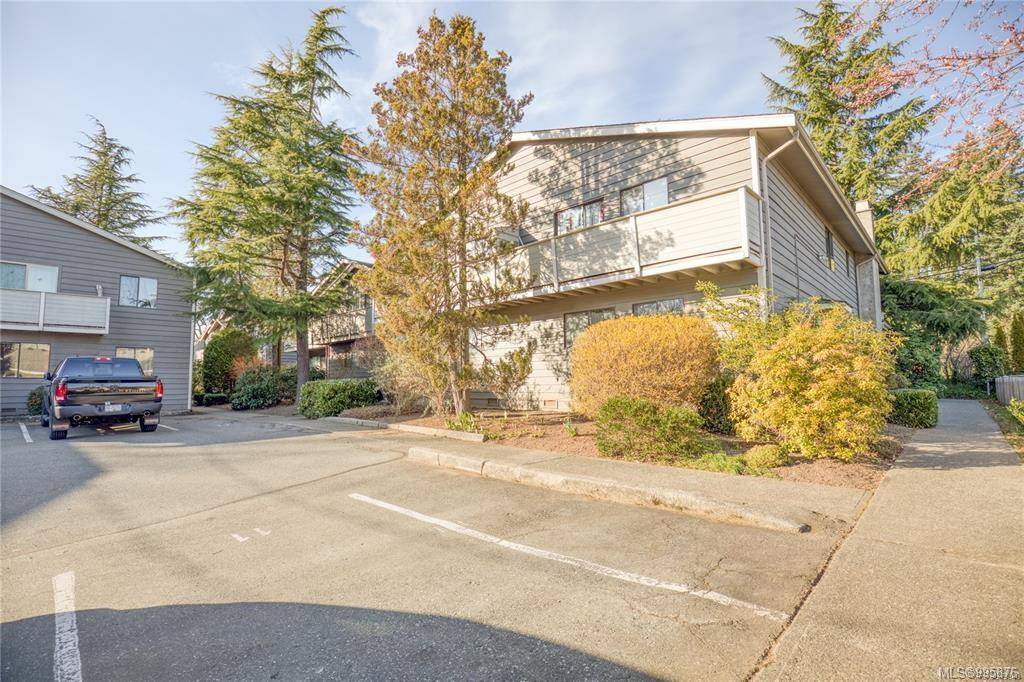 Nanaimo, BC V9R 3X8,211 Buttertubs Pl #13