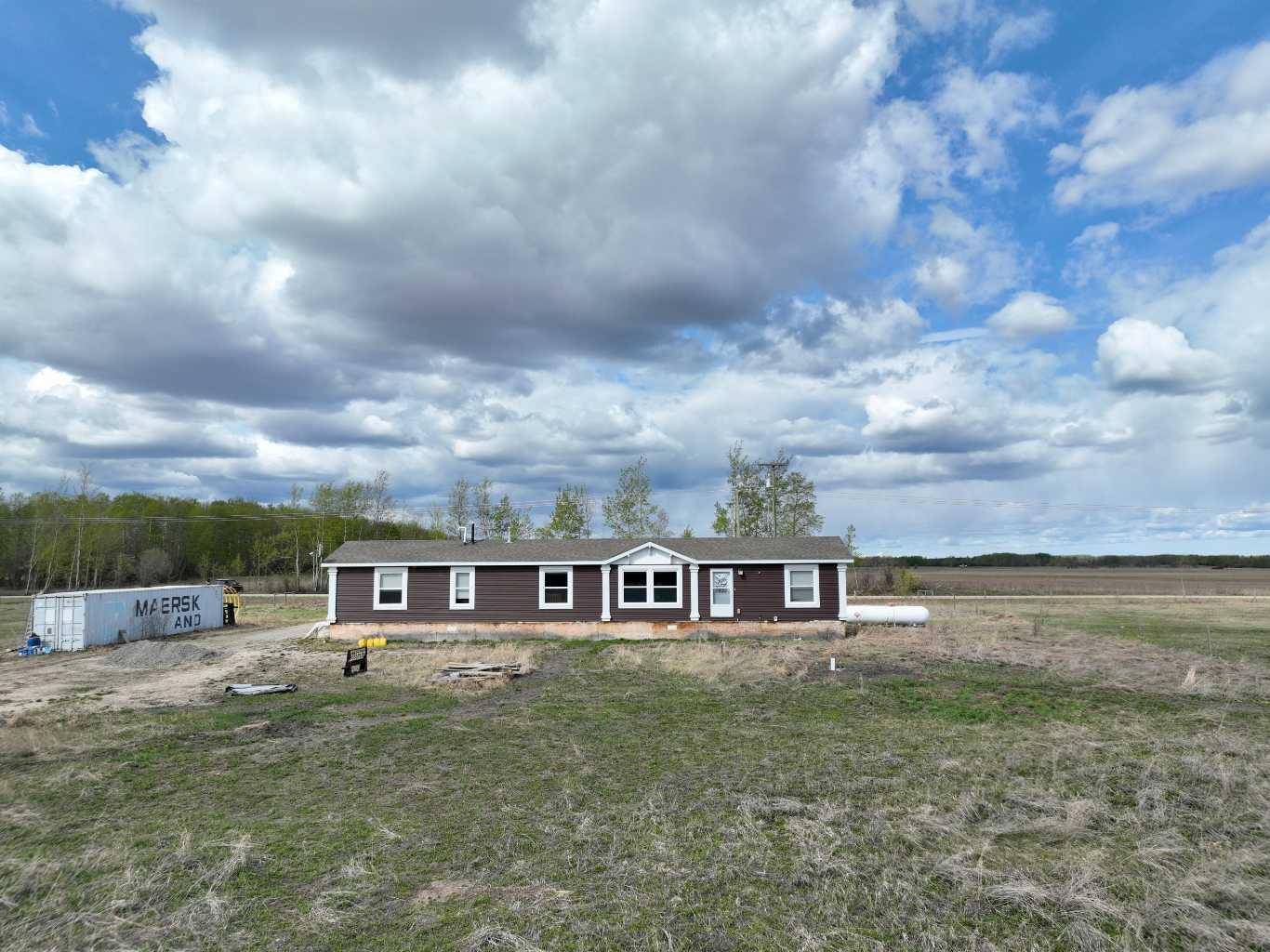 735005 Range Road 114, Hythe, AB T0H2C0