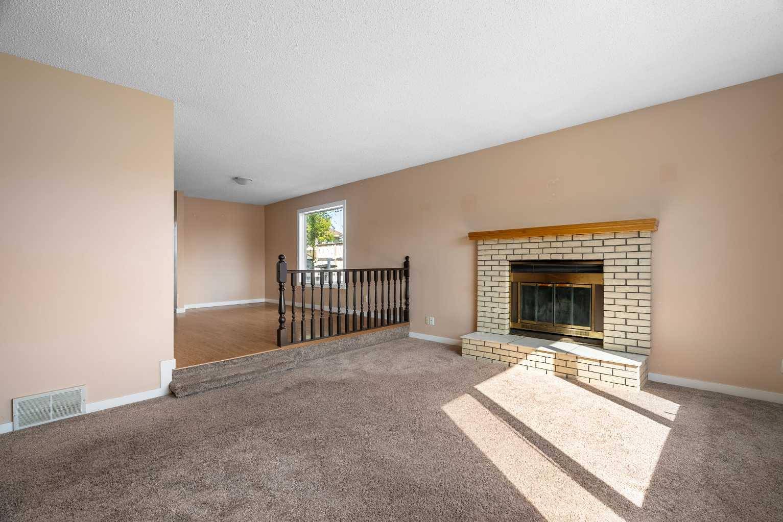 Fort Mcmurray, AB T9K 1Z3,125 Bacon PL