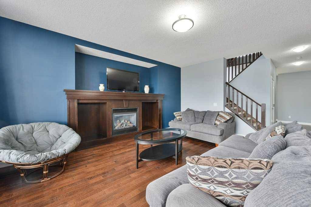 Calgary, AB T3P 0B4,91 Evanspark CIR Northwest