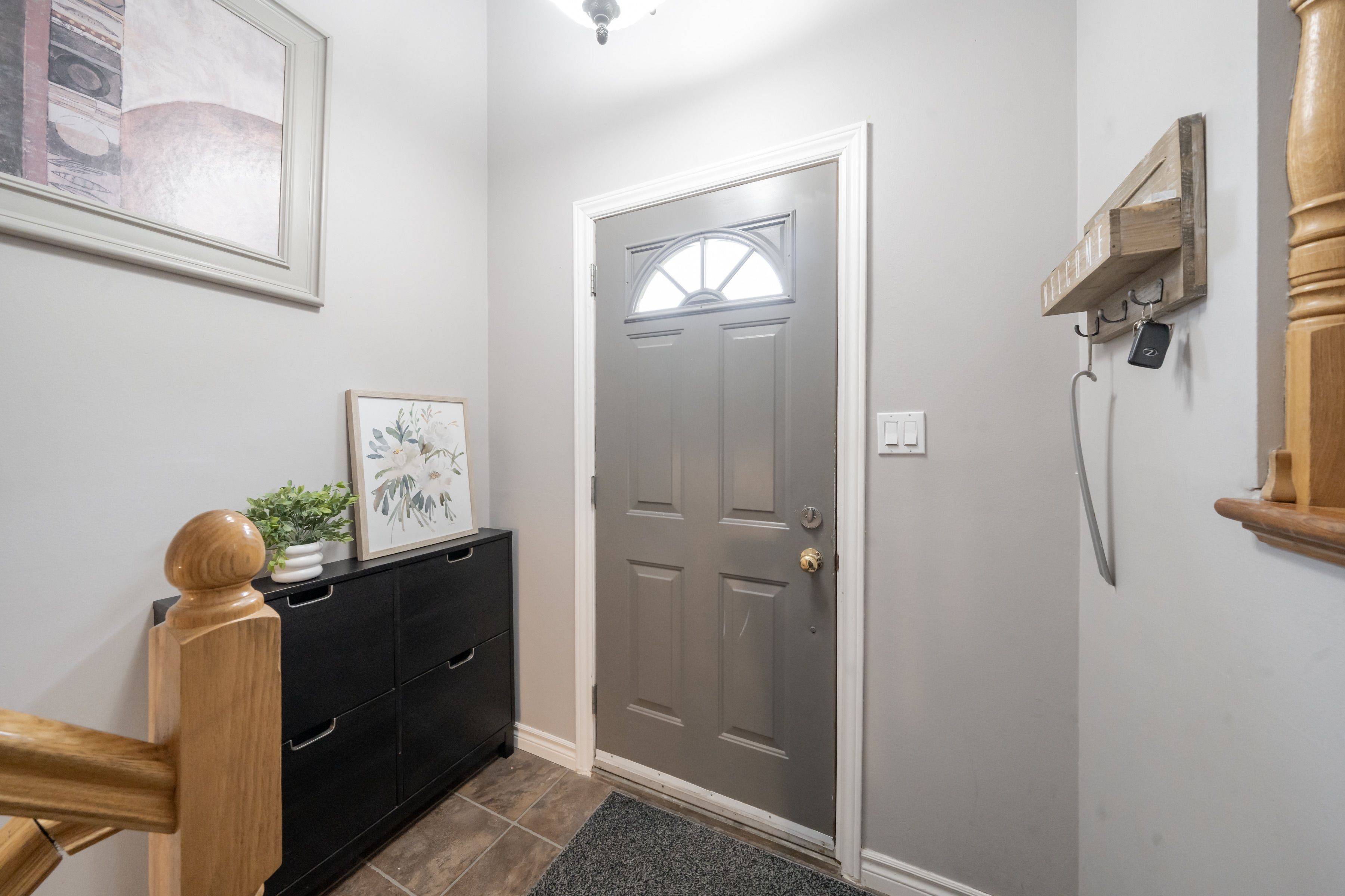 Hamilton, ON L8K 5X4,82 Bunker Hill DR