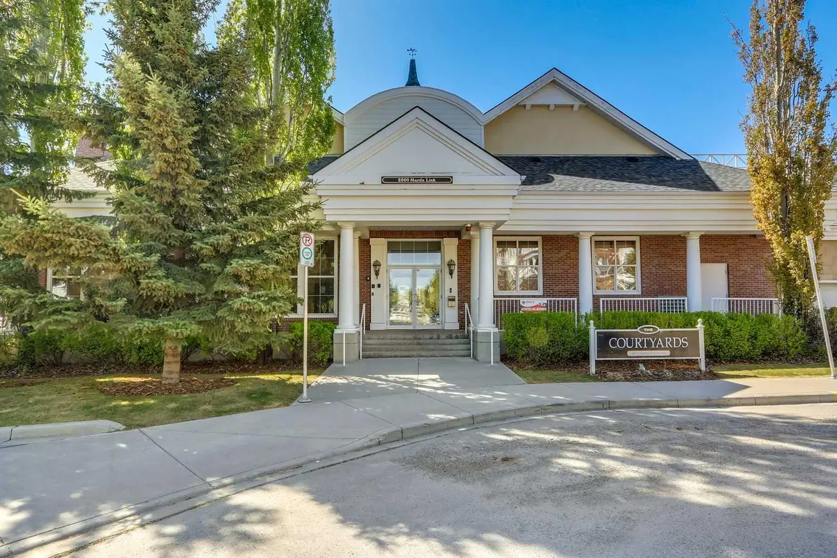 3000 Marda Link SW #153, Calgary, AB T2T 6C8