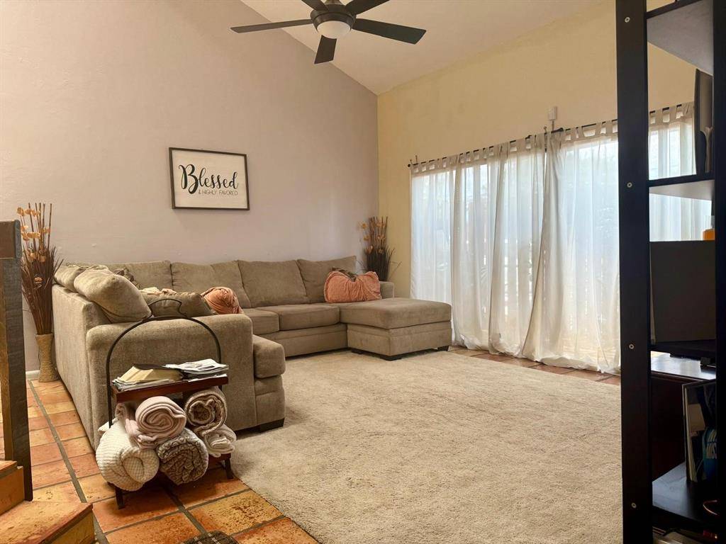 Davie, FL 33328,4165 SW 85TH AV