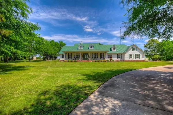 Wills Point, TX 75169,155 Private Road 7163