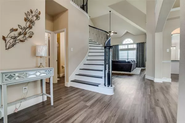 Grand Prairie, TX 75054,2828 Pino