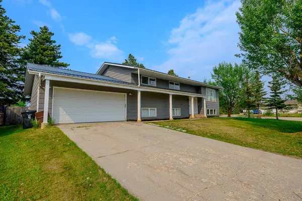 10344 104 ST, Hythe, AB T0H2C0
