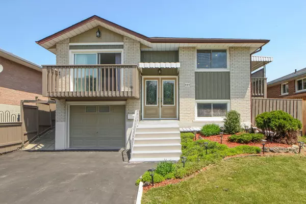 889 Carnaby CRES, Oshawa, ON L1G 2Y7