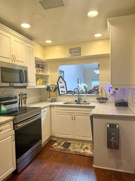 Davie, FL 33328,4165 SW 85TH AV