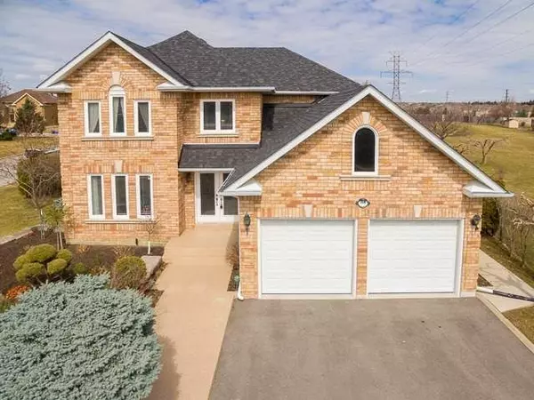38 Lois DR #Bsmt, Vaughan, ON L4H 1H8