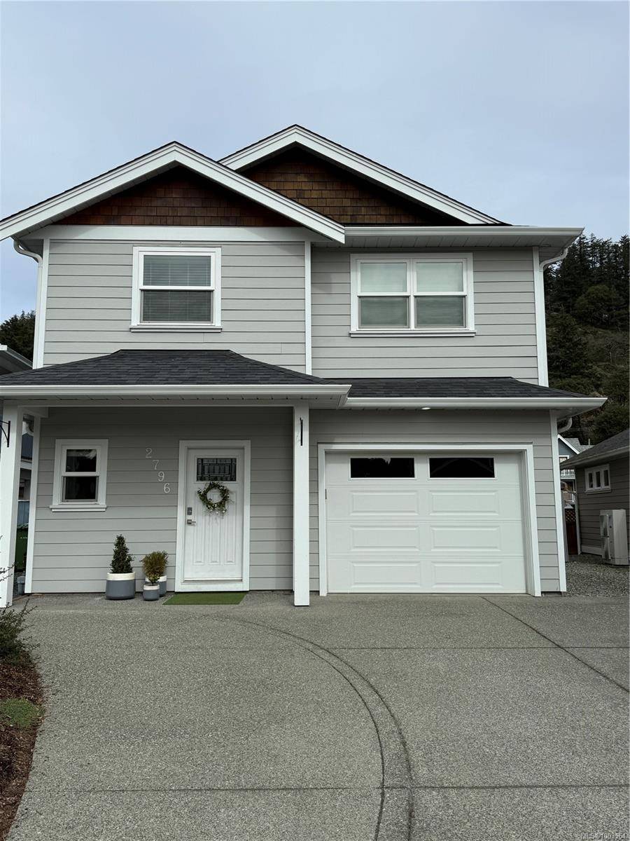 Langford, BC V9B 5T5,2796 Lake End Rd