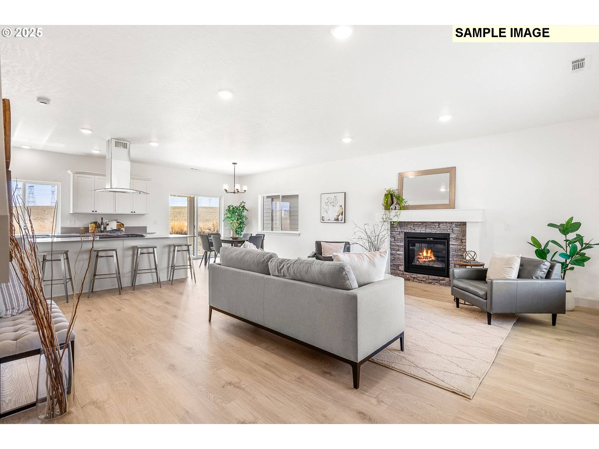 Hermiston, OR 97838,892 E Kinsley AVE