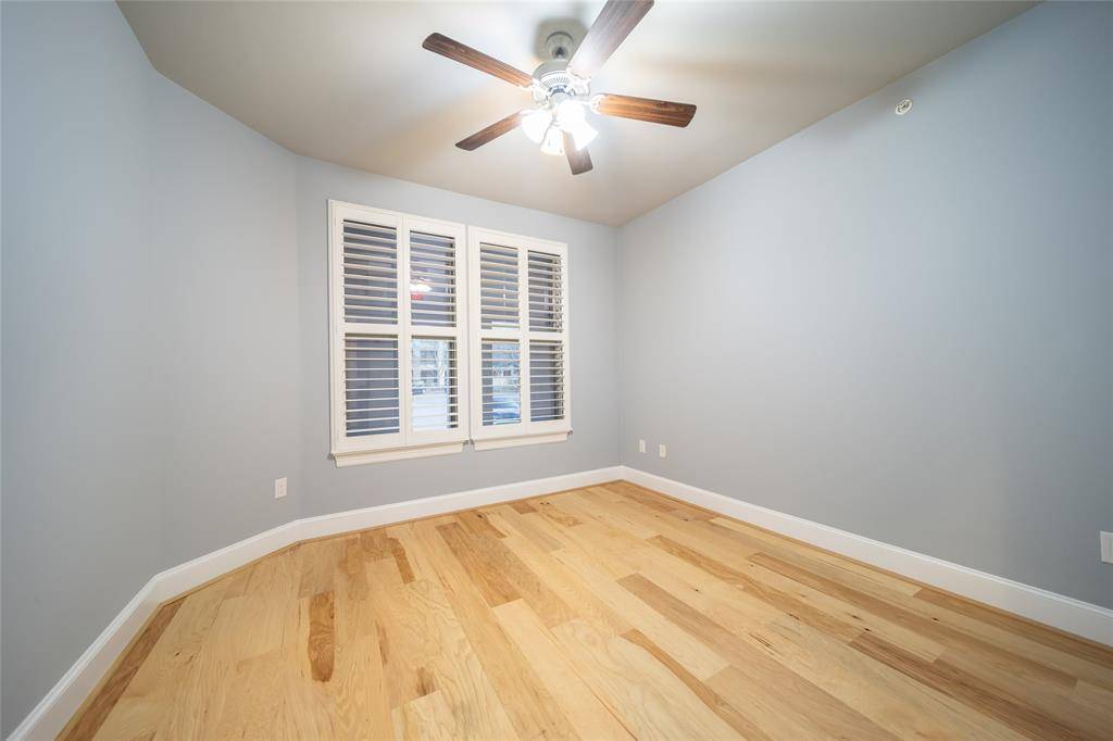 Lake Dallas, TX 75065,500 Waters Edge Drive #214