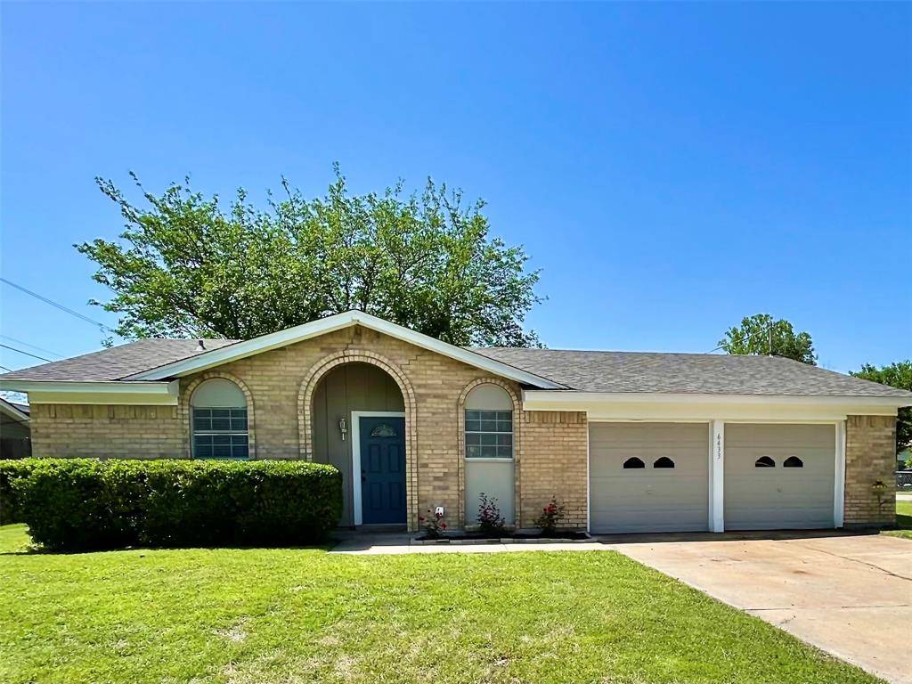 6433 Saramac Drive, Watauga, TX 76148