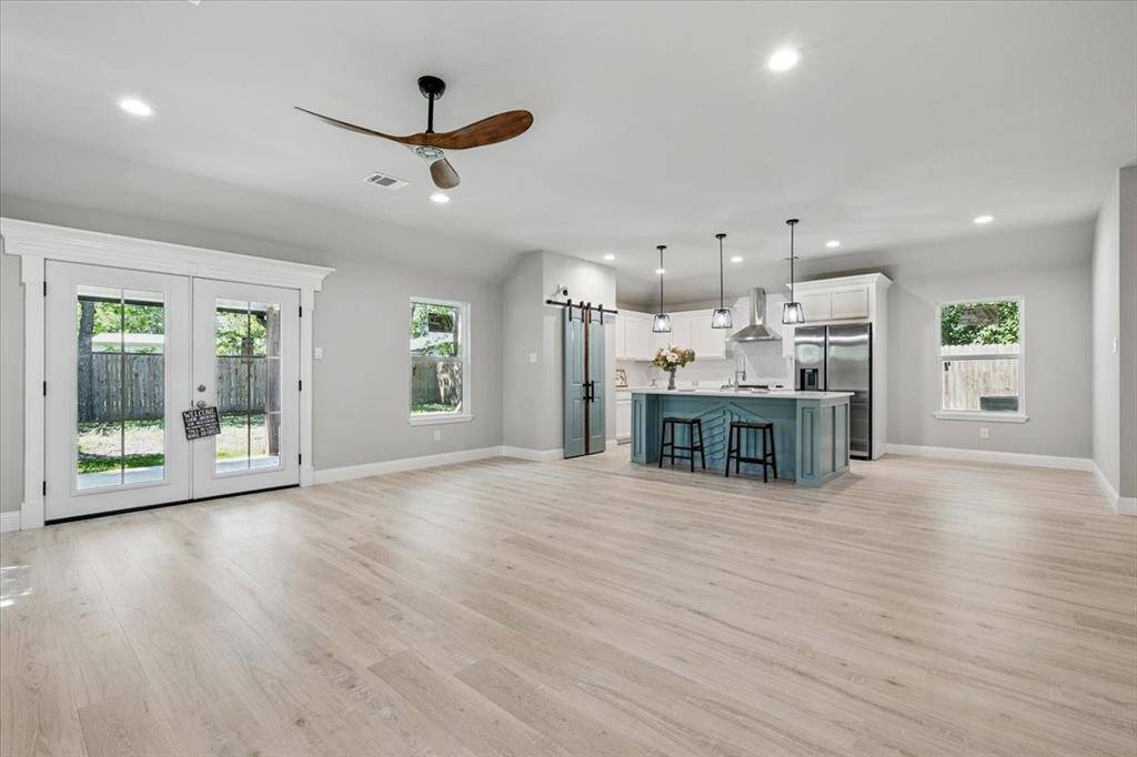 Fort Worth, TX 76109,2833 W Biddison Street