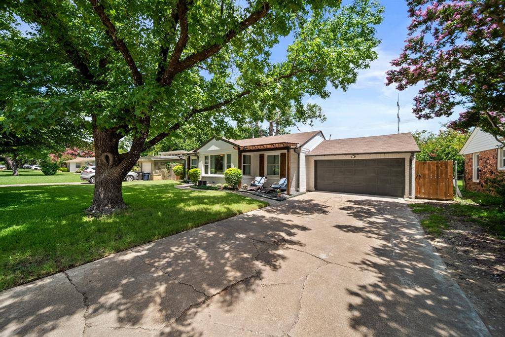 Fort Worth, TX 76109,4641 Selkirk Drive