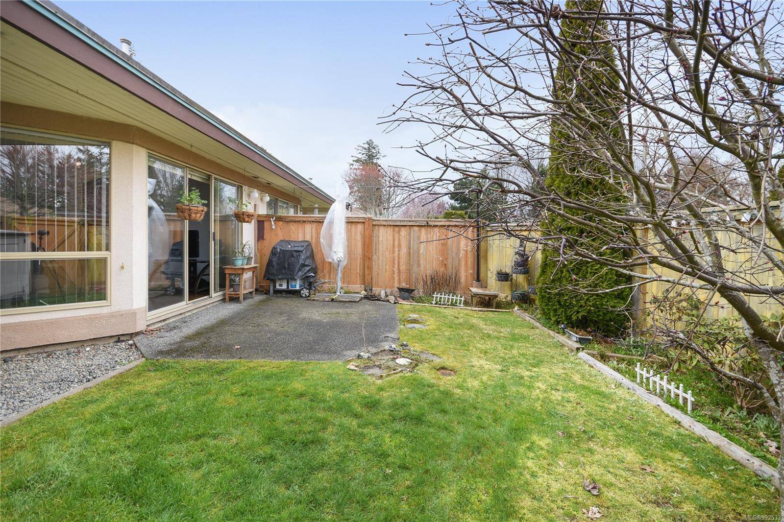 Parksville, BC V9P 2P4,310 Pym St #9